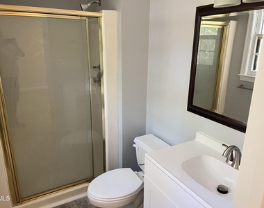 200 Lake Pine Drive - Photo Thumbnail 15