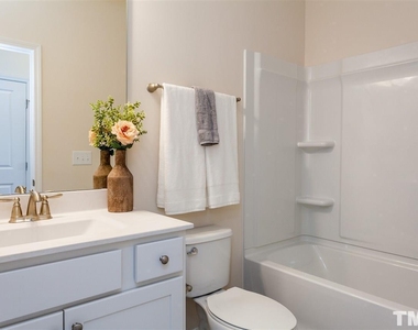 2251 Chattering Lory Lane - Photo Thumbnail 20