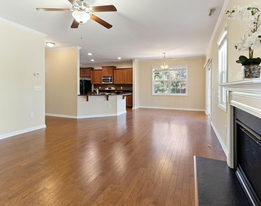 1237 Mantra Court - Photo Thumbnail 8