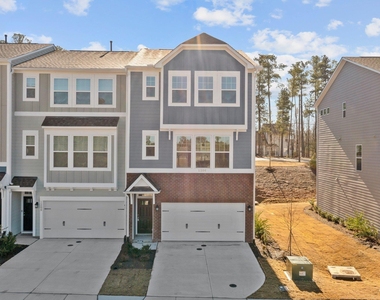 1206 Commack Drive - Photo Thumbnail 1