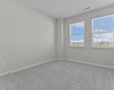 1206 Commack Drive - Photo Thumbnail 35