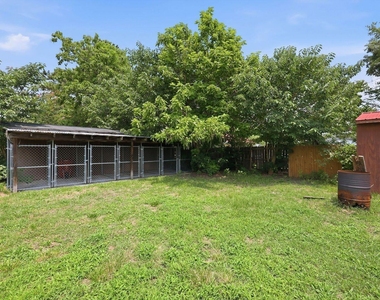 204 E H Street - Photo Thumbnail 28
