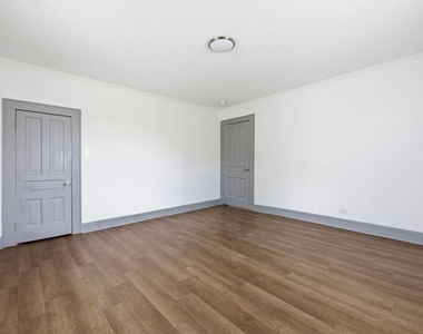 204 E H Street - Photo Thumbnail 10