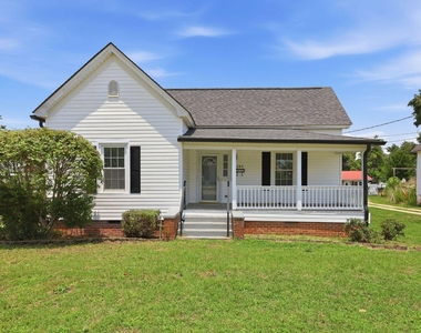204 E H Street - Photo Thumbnail 1