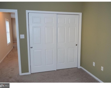 131 Prospect Street - Photo Thumbnail 5