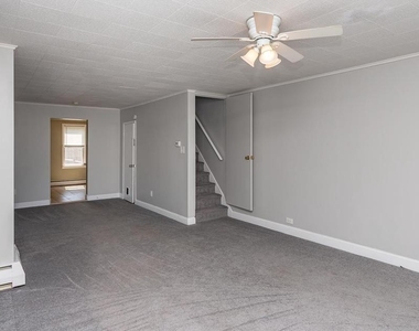 334 E Conestoga Road - Photo Thumbnail 8