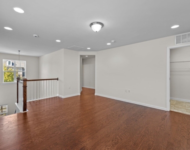 271 Begen Street - Photo Thumbnail 24