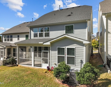 271 Begen Street - Photo Thumbnail 41
