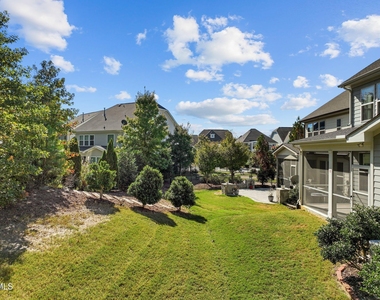 271 Begen Street - Photo Thumbnail 42