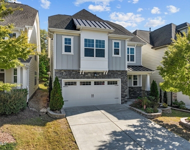 271 Begen Street - Photo Thumbnail 1
