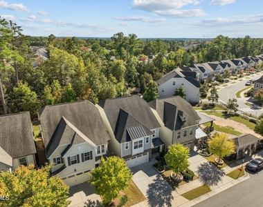 271 Begen Street - Photo Thumbnail 45