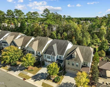 271 Begen Street - Photo Thumbnail 44