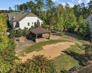 271 Begen Street - Photo Thumbnail 46