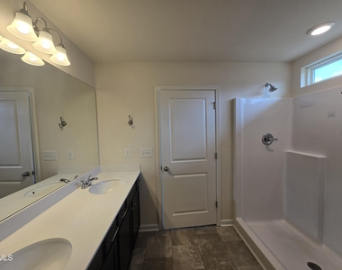 76 Saddle Oaks Lane - Photo Thumbnail 13