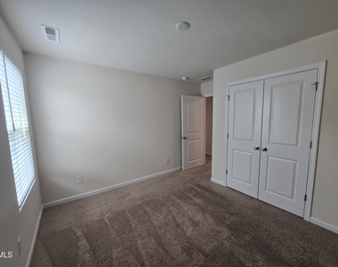 76 Saddle Oaks Lane - Photo Thumbnail 21