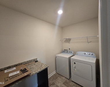 76 Saddle Oaks Lane - Photo Thumbnail 22