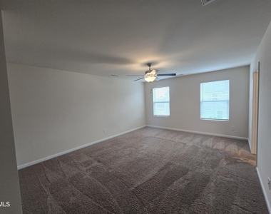 76 Saddle Oaks Lane - Photo Thumbnail 10