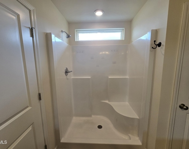 76 Saddle Oaks Lane - Photo Thumbnail 14