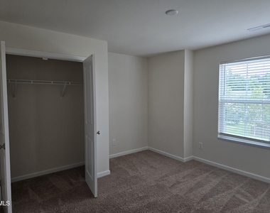 76 Saddle Oaks Lane - Photo Thumbnail 20