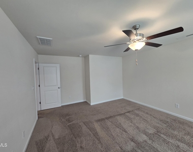 76 Saddle Oaks Lane - Photo Thumbnail 12