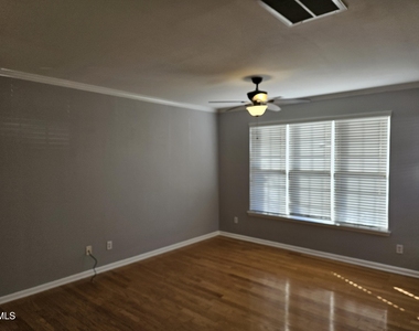 5714 Clearbay Lane - Photo Thumbnail 3