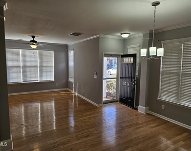 5714 Clearbay Lane - Photo Thumbnail 5