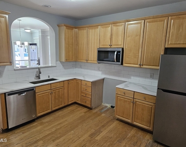 5714 Clearbay Lane - Photo Thumbnail 7