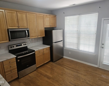 5714 Clearbay Lane - Photo Thumbnail 5