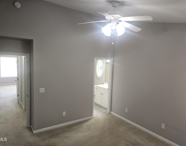 5714 Clearbay Lane - Photo Thumbnail 15