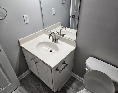 5714 Clearbay Lane - Photo Thumbnail 11