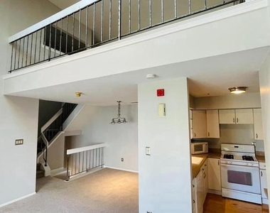 1908 Society Place - Photo Thumbnail 2