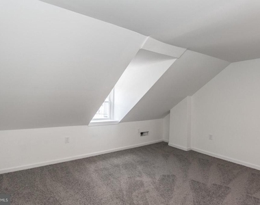 647 Spruce Street - Photo Thumbnail 28