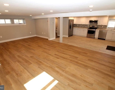 538 Durham Road - Photo Thumbnail 5