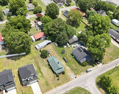 201 4th Street - Photo Thumbnail 48