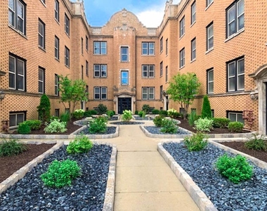 3808-16 N Sheffield Ave - Photo Thumbnail 9