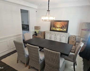 210 Montasel Court - Photo Thumbnail 7