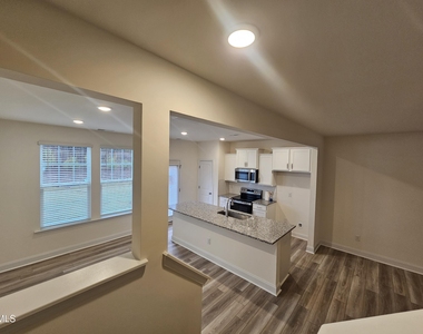 48 Bloodroot Street - Photo Thumbnail 12