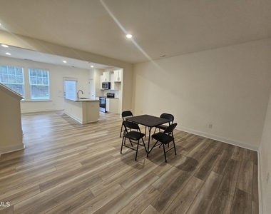 48 Bloodroot Street - Photo Thumbnail 2