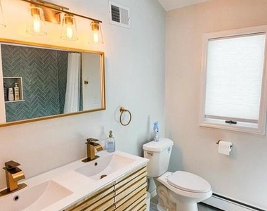 1386 Paul Boulevard - Photo Thumbnail 21
