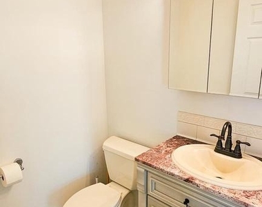 1386 Paul Boulevard - Photo Thumbnail 17