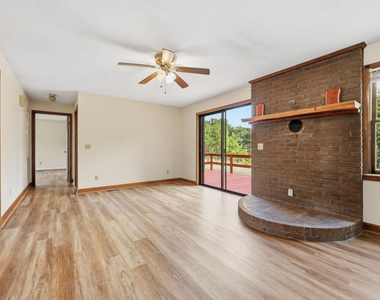 763 Tingen Road - Photo Thumbnail 15