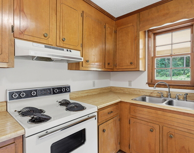 763 Tingen Road - Photo Thumbnail 23