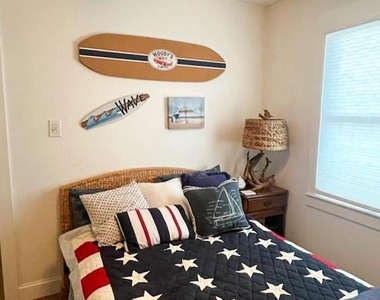 115 Charles Boulevard - Photo Thumbnail 13