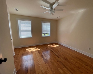 65 Lester Street - Photo Thumbnail 13