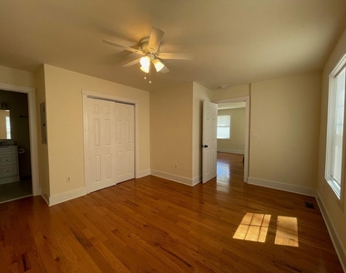 65 Lester Street - Photo Thumbnail 14