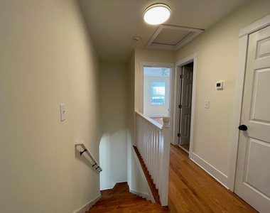65 Lester Street - Photo Thumbnail 15