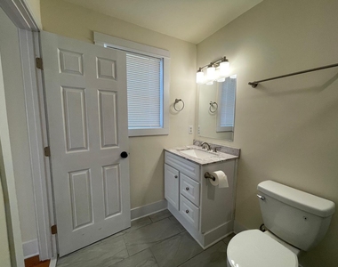 65 Lester Street - Photo Thumbnail 10