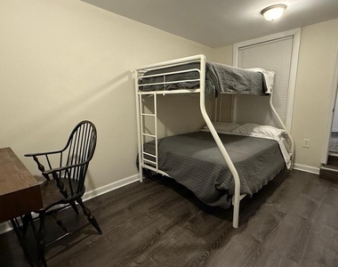 16 Linden Lane - Photo Thumbnail 7