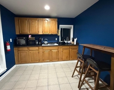 16 Linden Lane - Photo Thumbnail 4