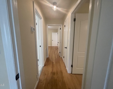 384 E Wimberly Street - Photo Thumbnail 16